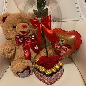 Meet your Posher, Perla